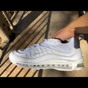 Nike Air Max 98 Triple White Pure Platinum